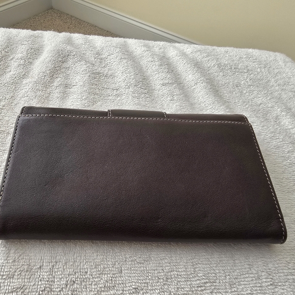 Cole Haan Leather Shoulder Bag with Wallet - Picture 12 of 16